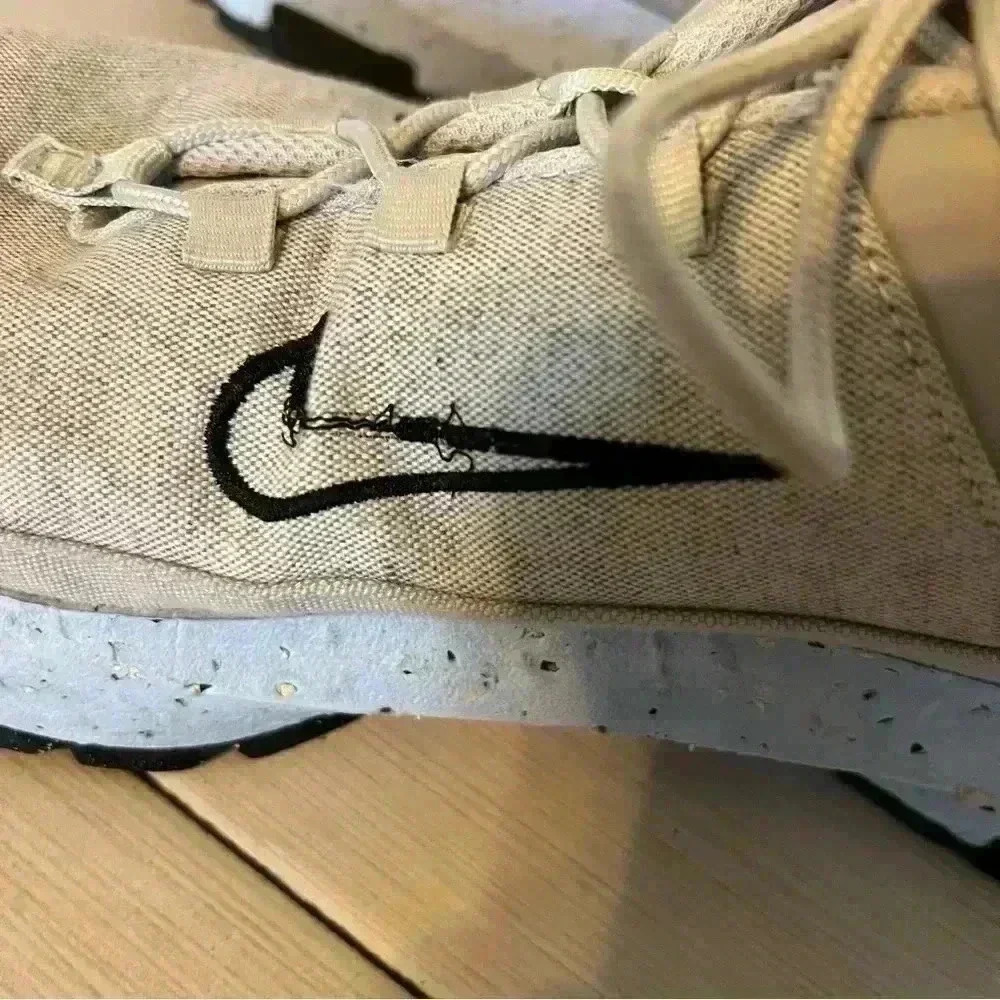 MEN'S NIKE CRATER REMIXA SUSTAINABLE SNEAKERS - Picture 7 of 9